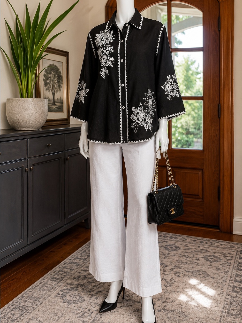 Johnny Was Addison Kimono Sleeve Shirt S Black White Embroidered Floral NWT $248